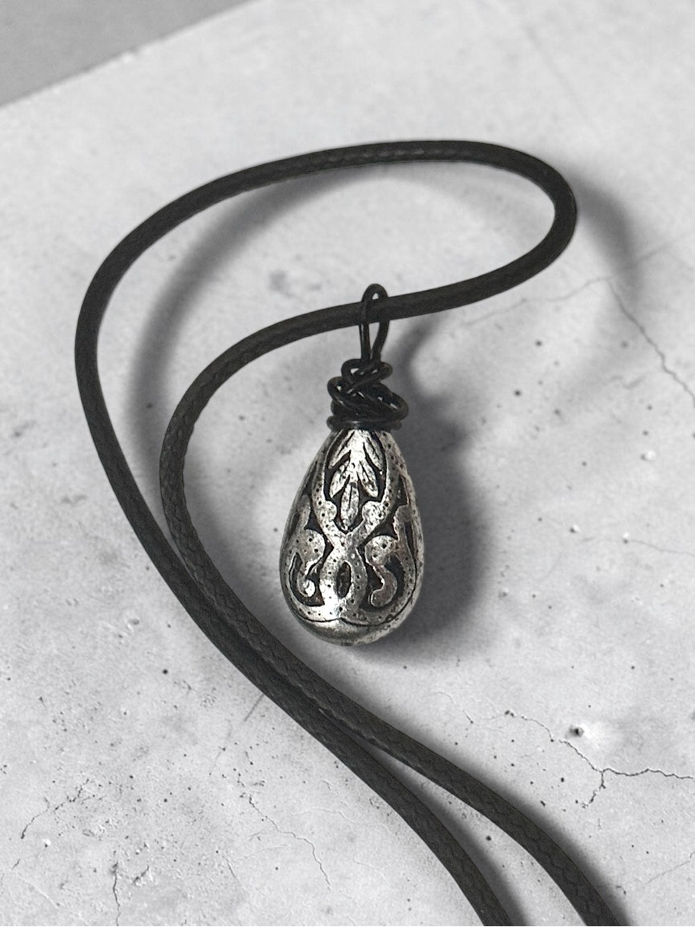 5 For $25💫Oxidized Silver Teardrop Pendant Necklace - Black Cord
